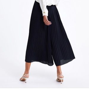 ZARA Pleated Chiffon Midi Trousers